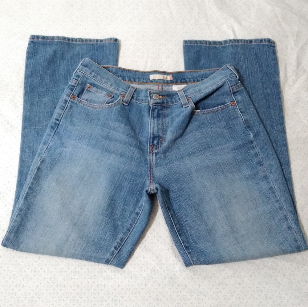 Levi's Bootcut 515 Jeans - Picture 4 of 10